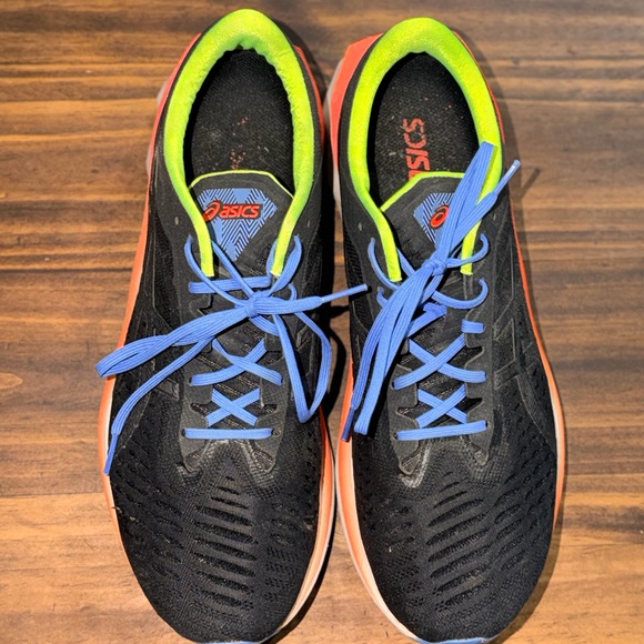 Asics Novablast 4 - Picture 2 of 3